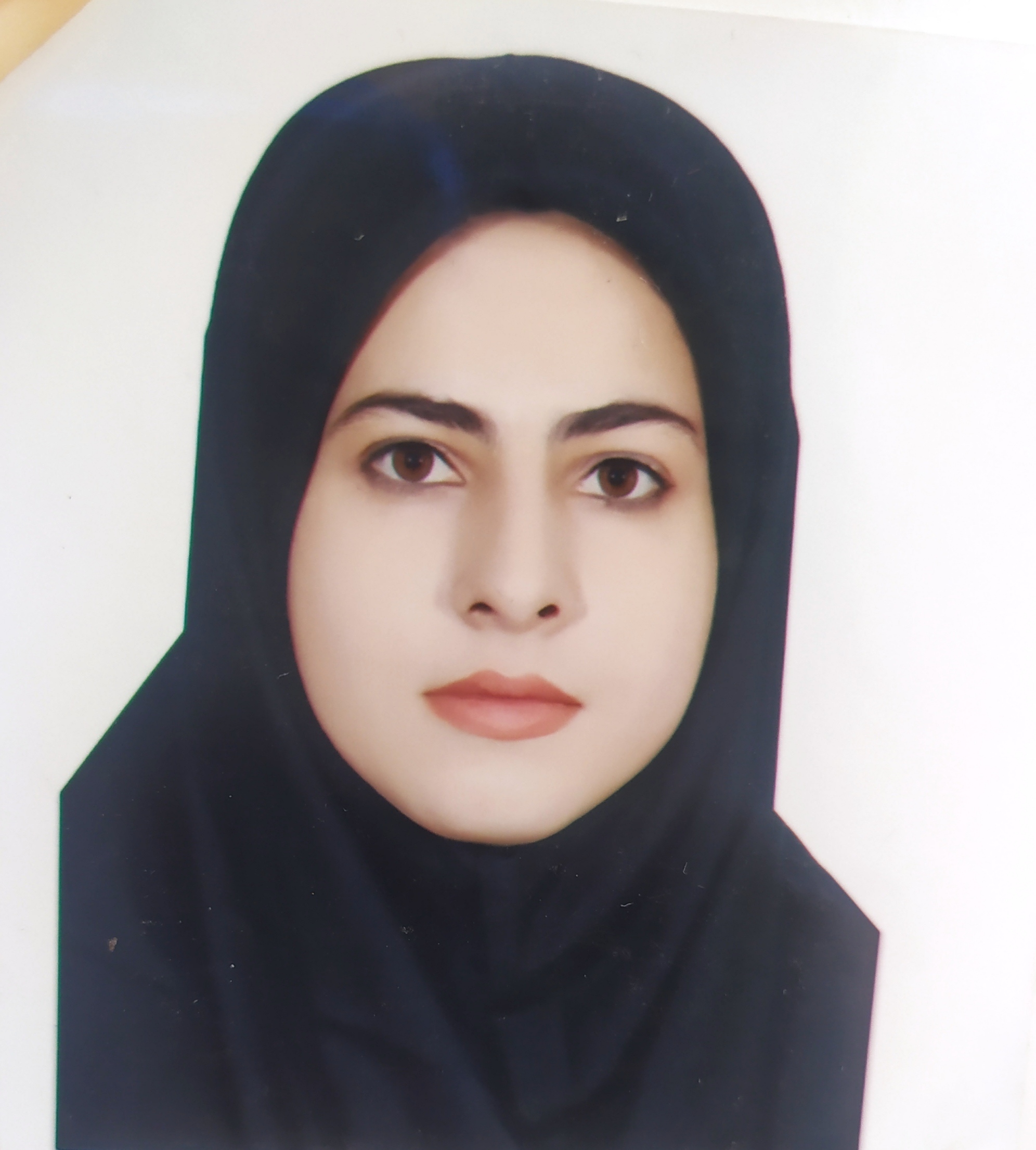 نگار مینویی